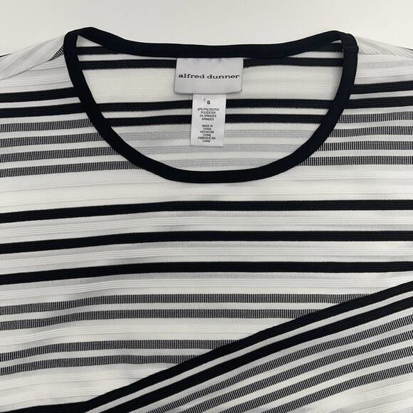 ALFRED DUNNER Women’s Small Black White Top - Picture 2 of 2